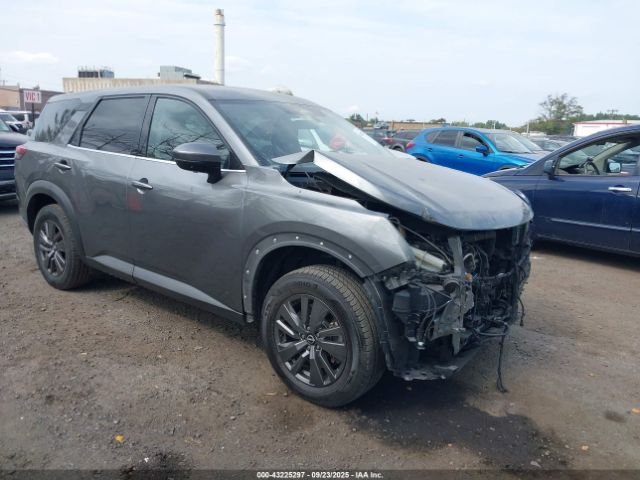 2022 Nissan Pathfinder v6