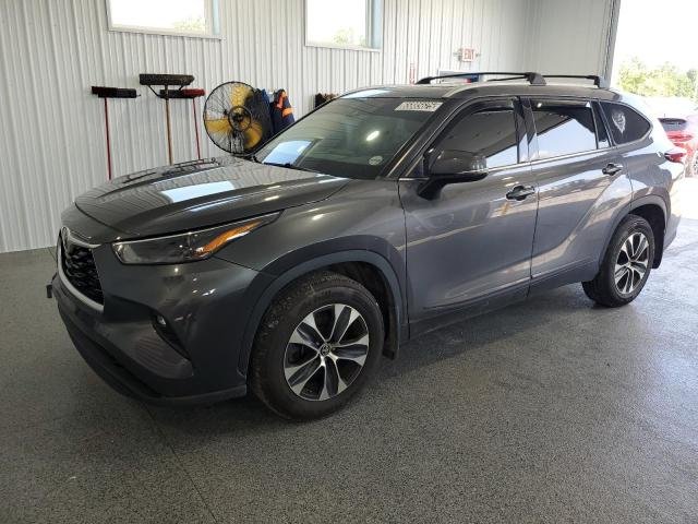 2022 TOYOTA HIGHLANDER