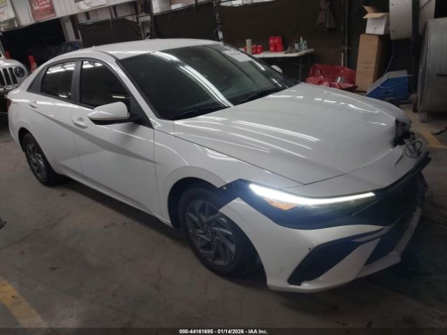 2024 Hyundai Elantra