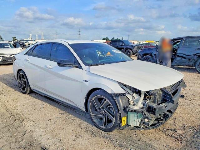 2022 Hyundai Elantra